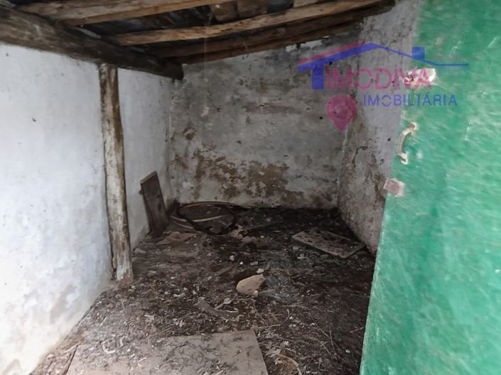 Image No.26-2 Bed House for sale