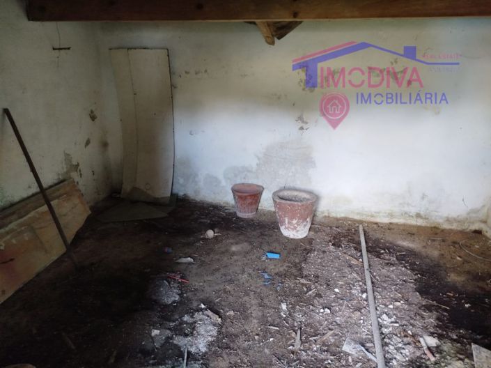 Image No.27-2 Bed House for sale