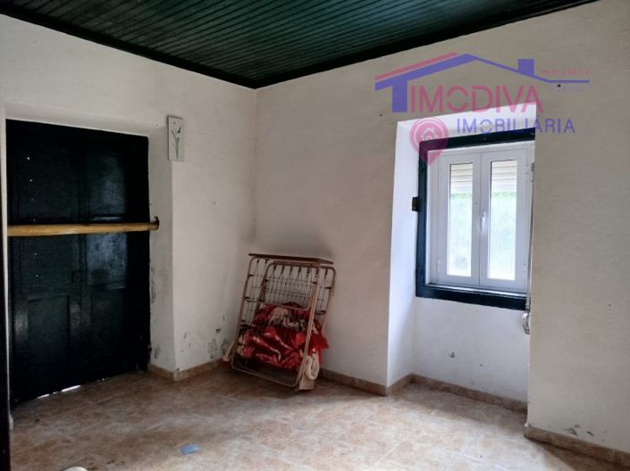 Image No.4-2 Bed House for sale