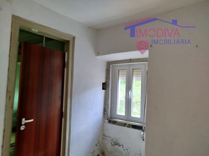 Image No.7-2 Bed House for sale