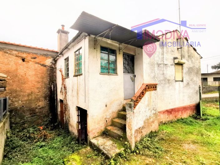Image No.1-2 Bed House for sale