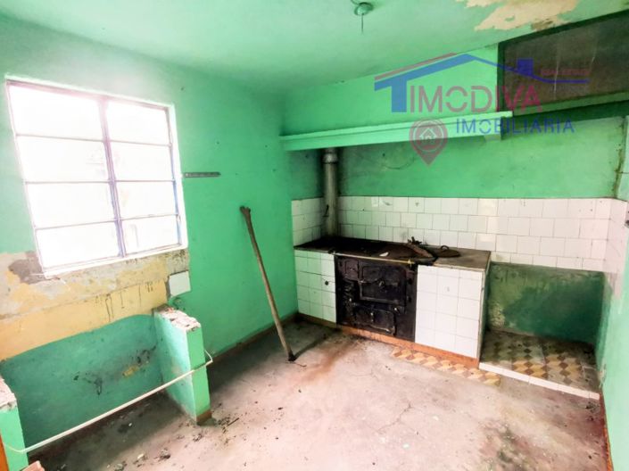 Image No.6-2 Bed House for sale