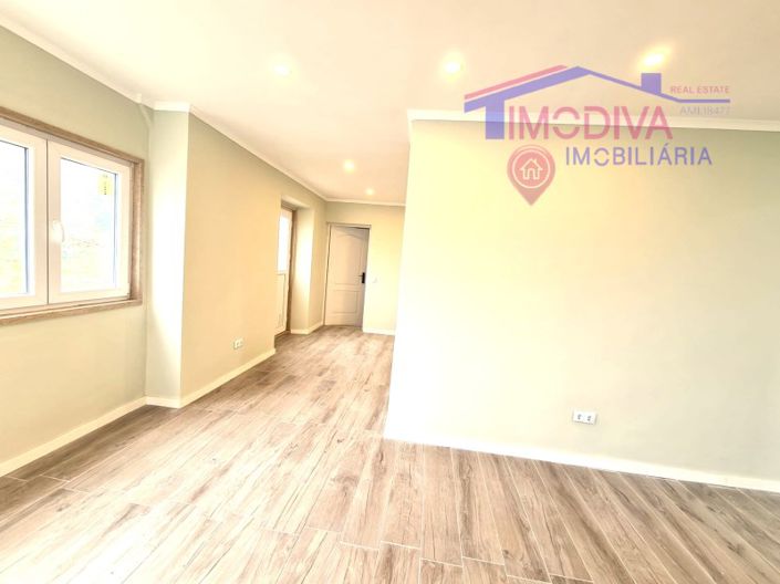 Image No.30-3 Bed House for sale