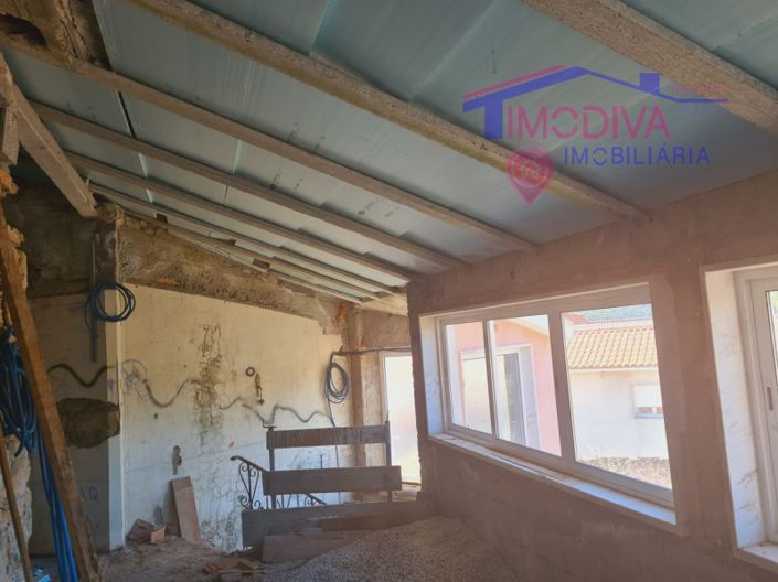 Image No.11-3 Bed House for sale