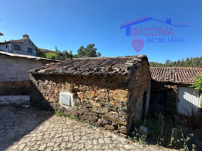 Image No.5-2 Bed House for sale