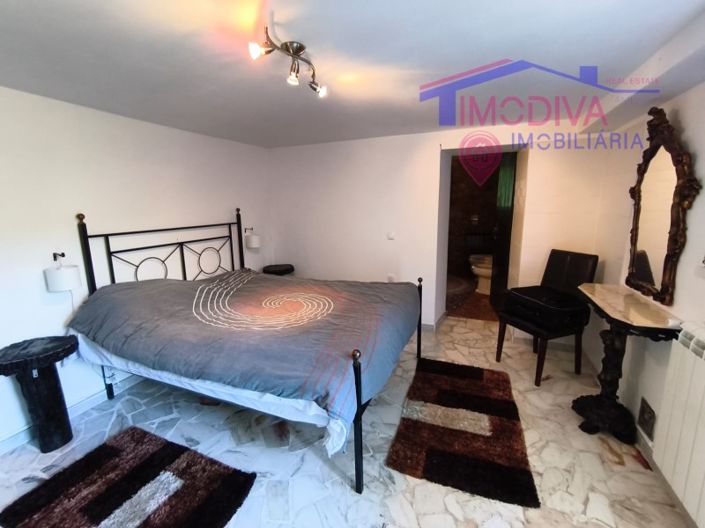 Image No.21-3 Bed House for sale