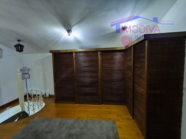 Image No.49-3 Bed House for sale