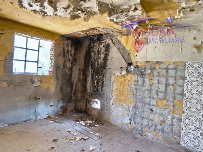 Image No.10-3 Bed House for sale