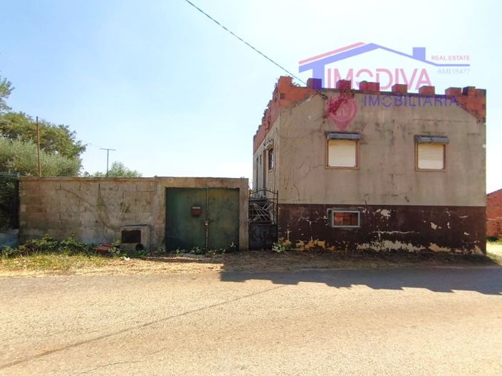 Image No.2-3 Bed House for sale