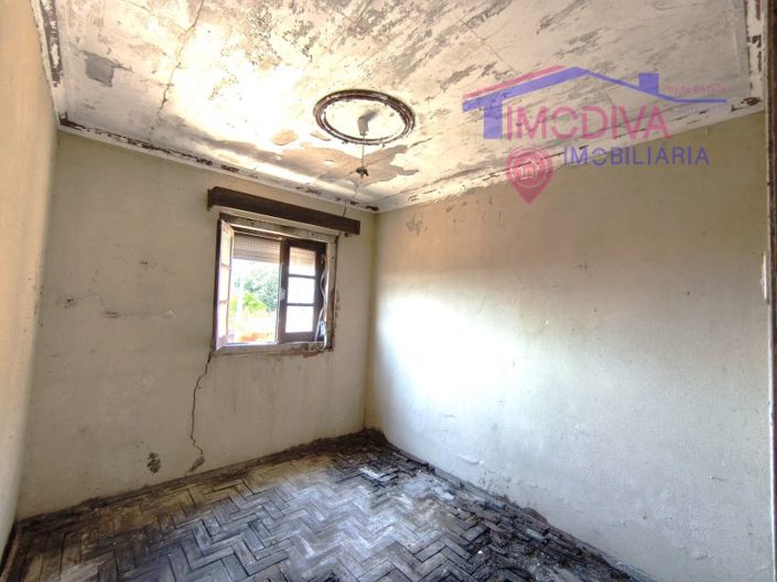 Image No.21-3 Bed House for sale