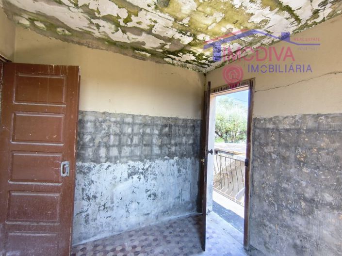 Image No.31-3 Bed House for sale