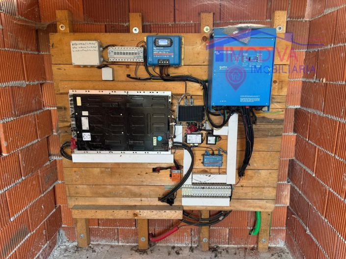 Image No.35-4 Bed House for sale