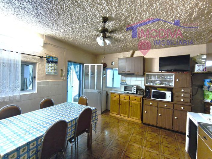 Image No.11-1 Bed House for sale