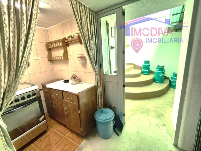 Image No.13-1 Bed House for sale