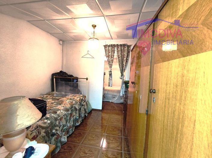 Image No.18-1 Bed House for sale