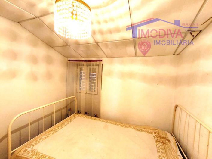 Image No.19-1 Bed House for sale