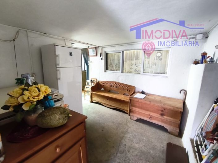 Image No.6-1 Bed House for sale