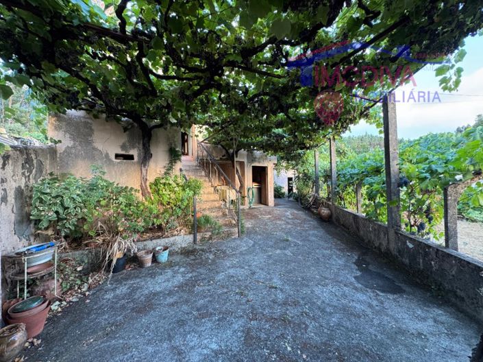 Image No.25-2 Bed House for sale