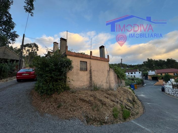 Image No.44-2 Bed House for sale