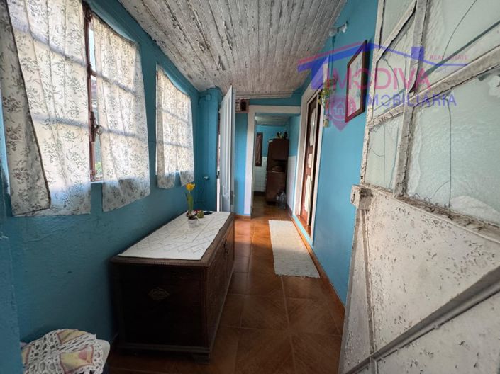 Image No.6-2 Bed House for sale