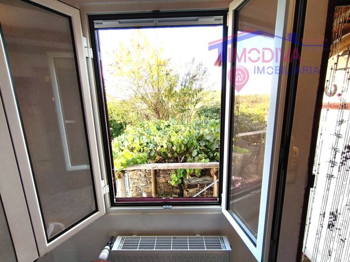 Image No.27-2 Bed House for sale