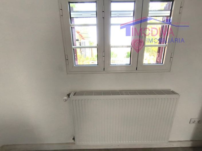 Image No.31-2 Bed House for sale