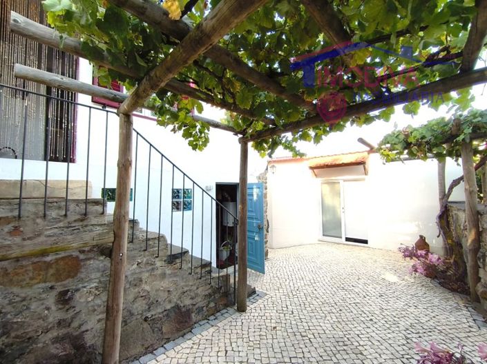 Image No.35-2 Bed House for sale