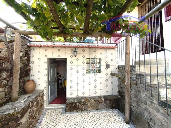 Image No.43-2 Bed House for sale