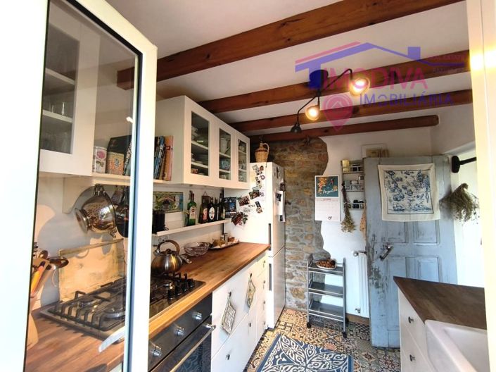 Image No.8-2 Bed House for sale