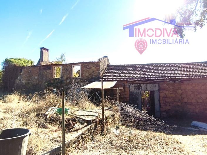 Image No.12-2 Bed House for sale