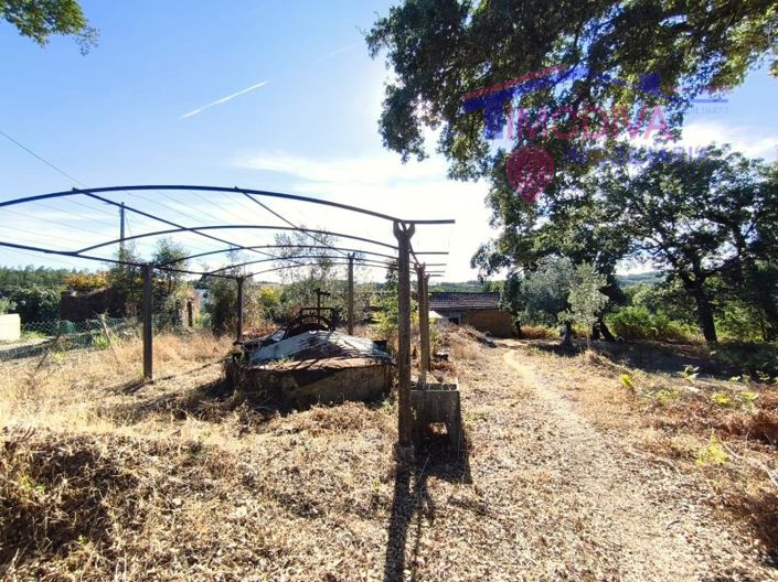 Image No.8-2 Bed House for sale