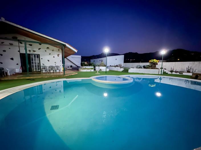 Image No.15-3 Bed Finca for sale