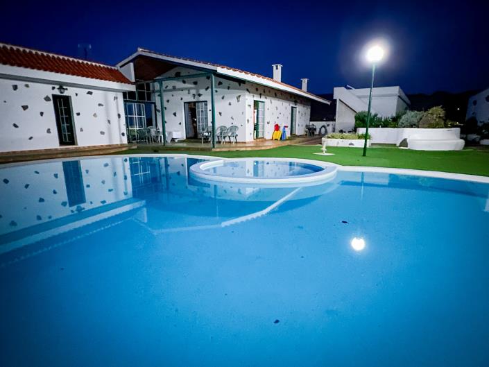 Image No.17-3 Bed Finca for sale