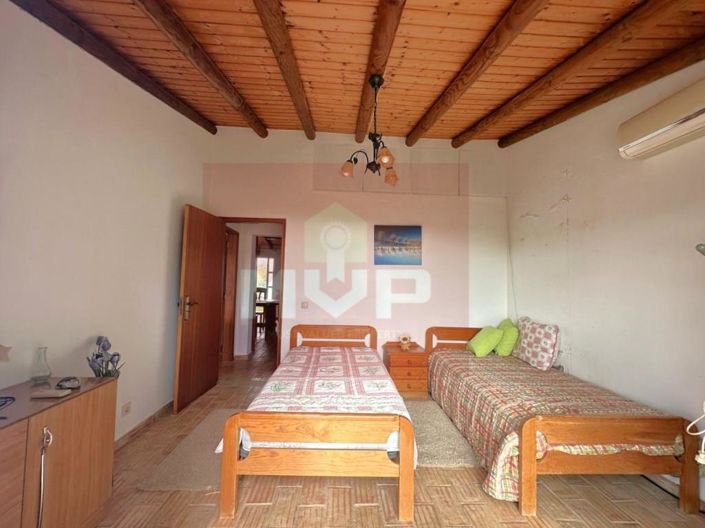 Image No.17-2 Bed House for sale