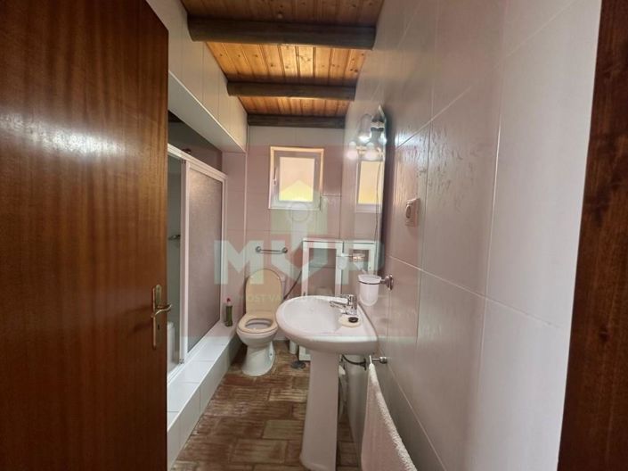 Image No.19-2 Bed House for sale