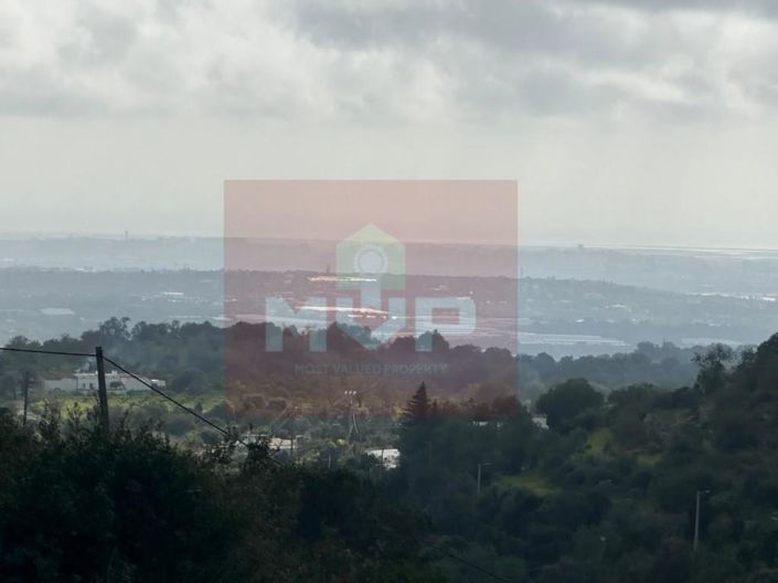 Image No.4-2 Bed House for sale