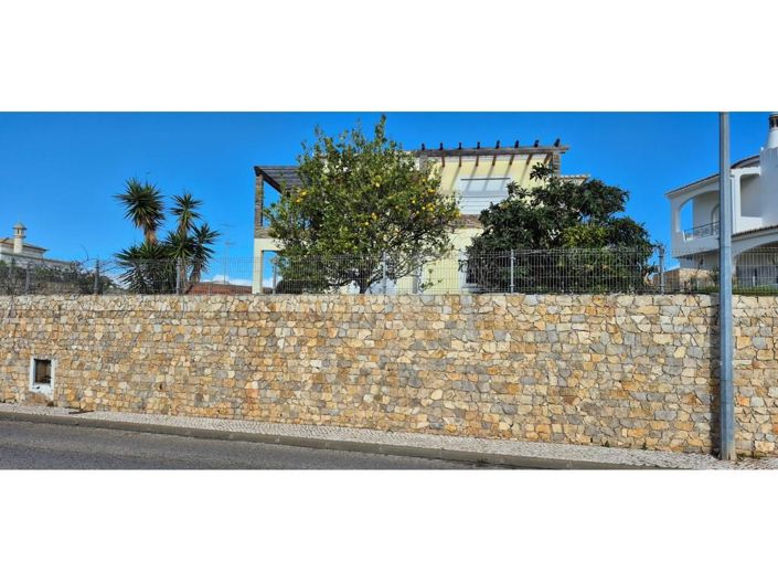 Image No.11-3 Bed House for sale