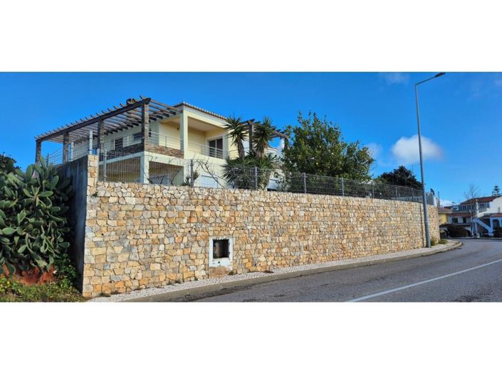 Image No.16-3 Bed House for sale