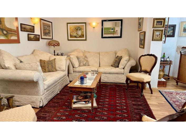 Image No.11-3 Bed Apartment for sale