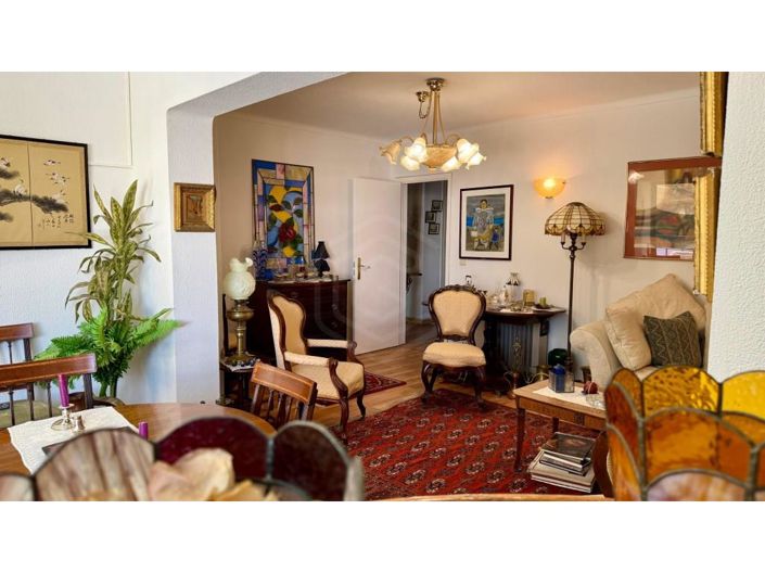 Image No.14-3 Bed Apartment for sale