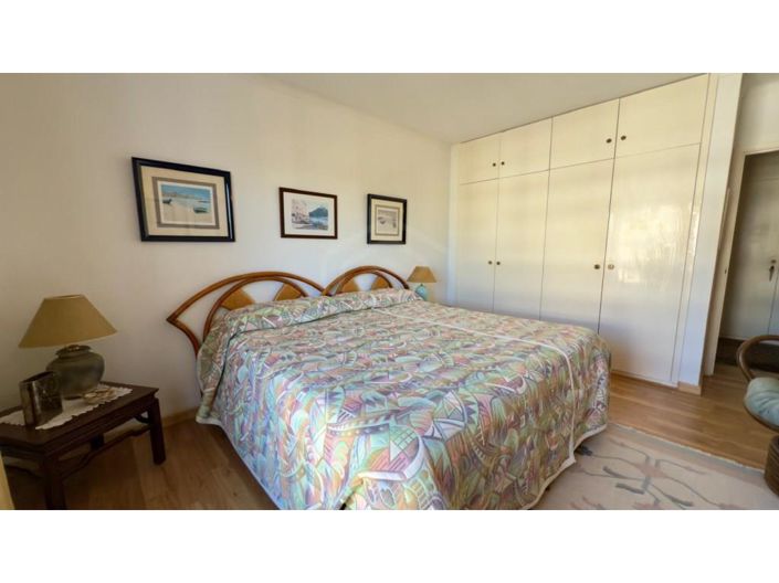 Image No.28-3 Bed Apartment for sale