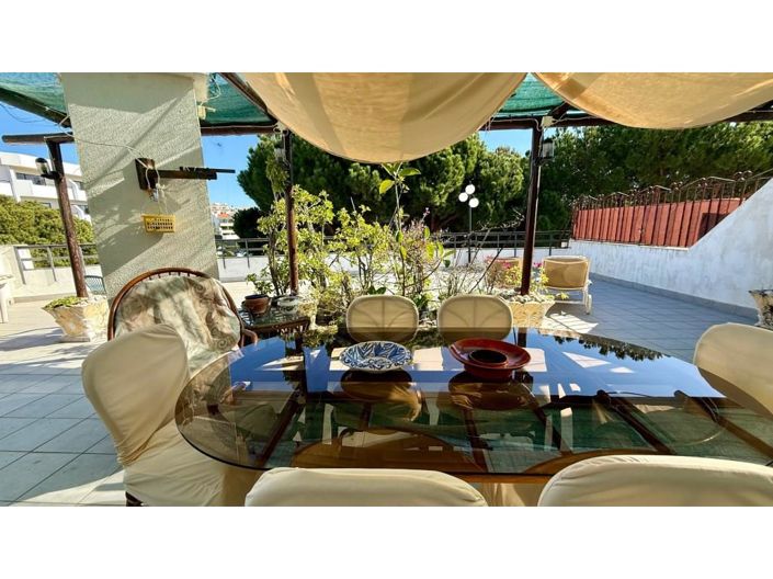 Image No.3-3 Bed Apartment for sale