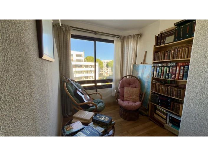 Image No.32-3 Bed Apartment for sale