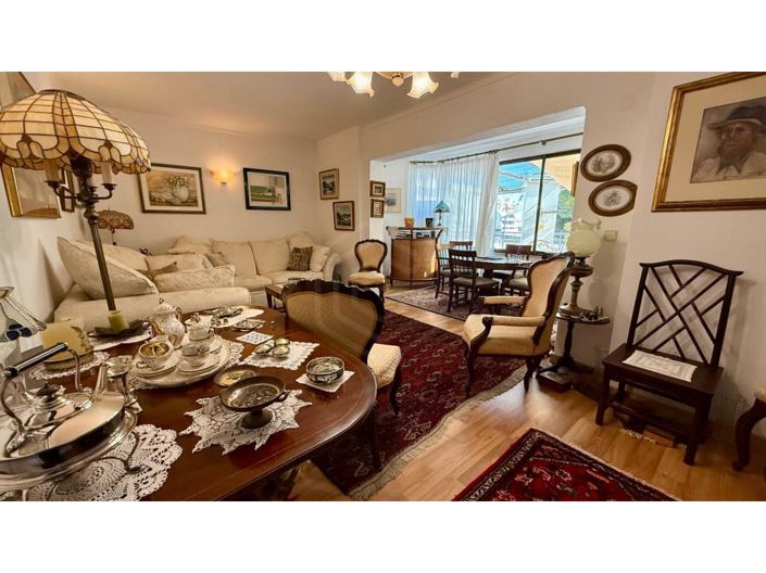 Image No.8-3 Bed Apartment for sale