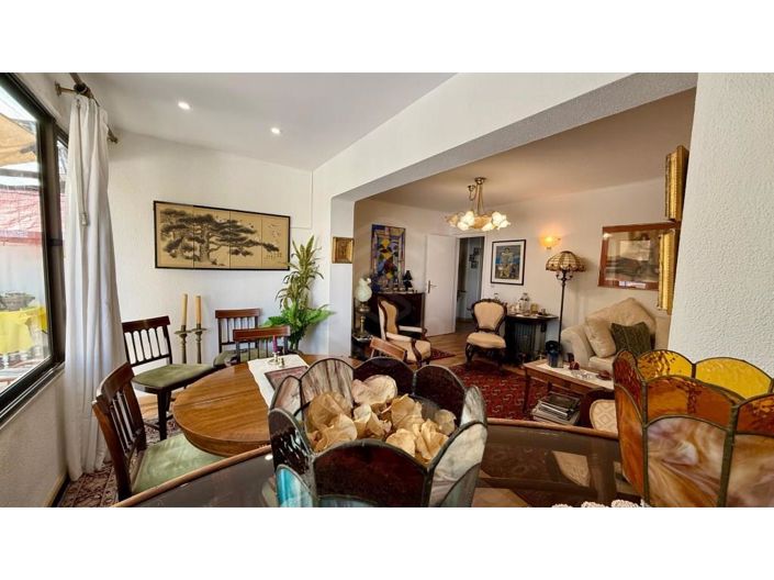 Image No.9-3 Bed Apartment for sale