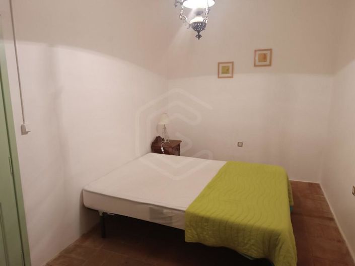 Image No.11-4 Bed House for sale