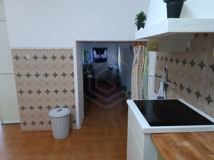 Image No.16-4 Bed House for sale