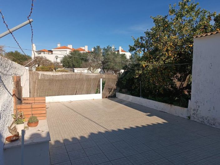 Image No.26-4 Bed House for sale