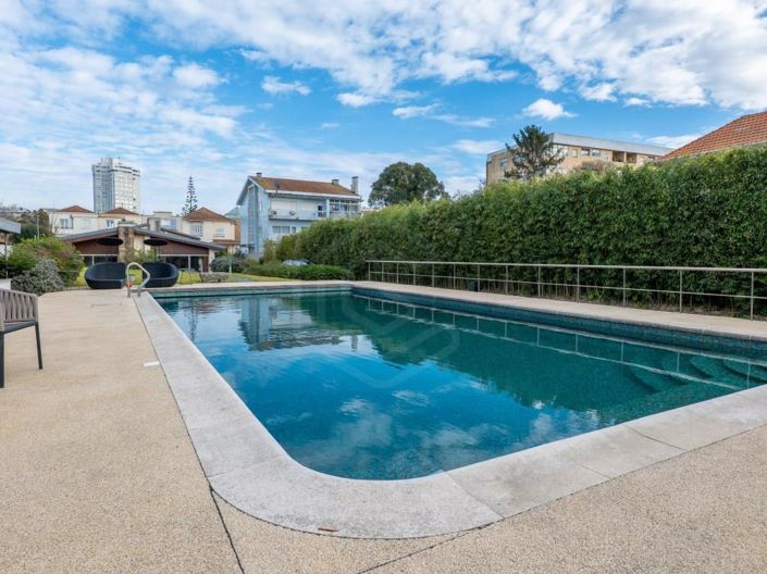 Image No.26-4 Bed House for sale