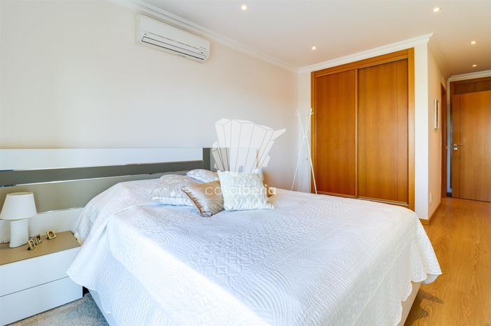 Image No.18-2 Bed Apartment for sale